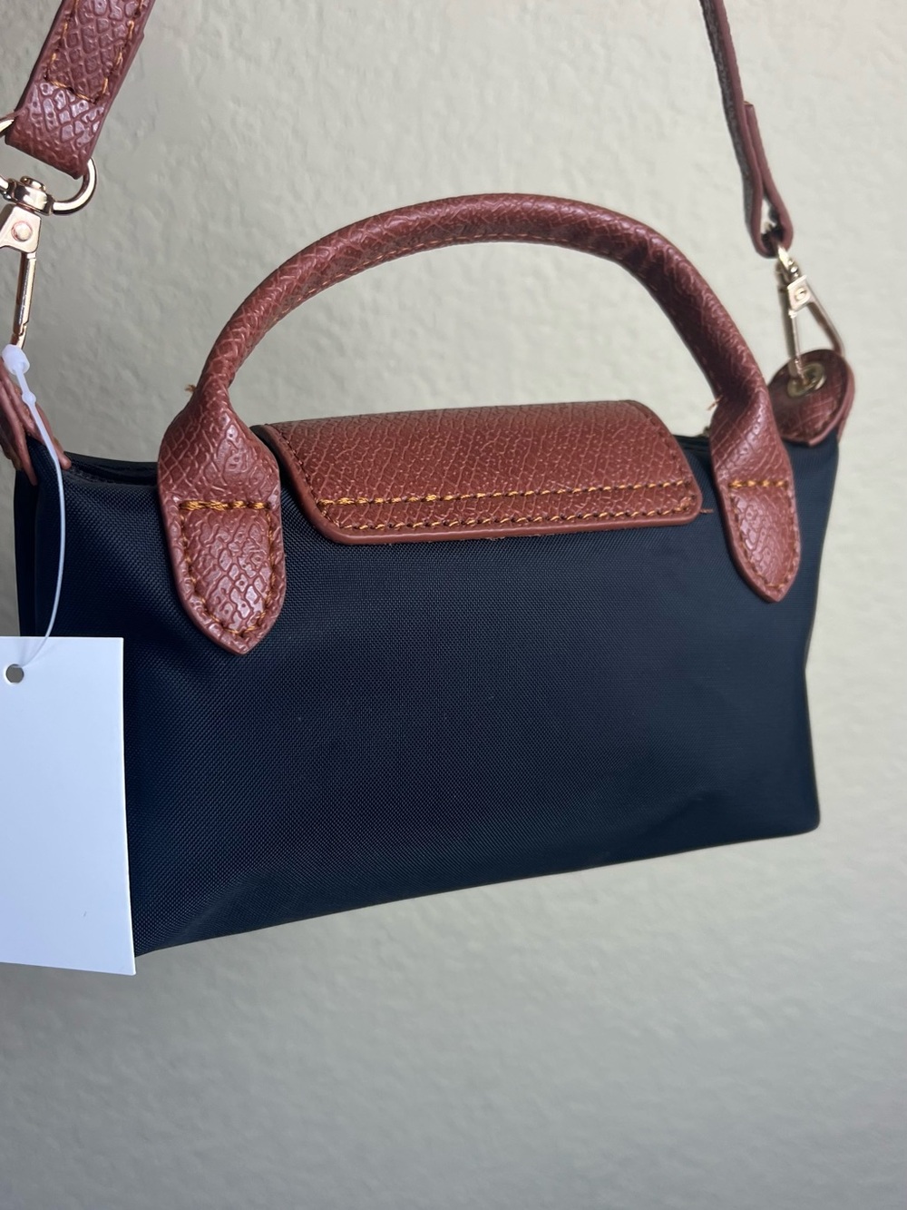 Mini crossbody bag, black color with brown trim, zippered small shoulder purse - Picture 7 of 10